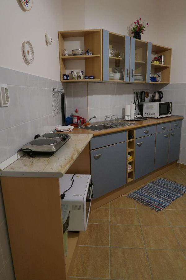 Eva Apartman Сігетвар Екстер'єр фото