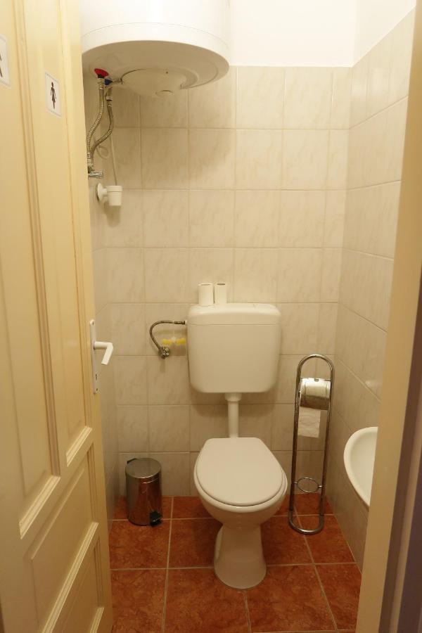 Eva Apartman Сігетвар Екстер'єр фото
